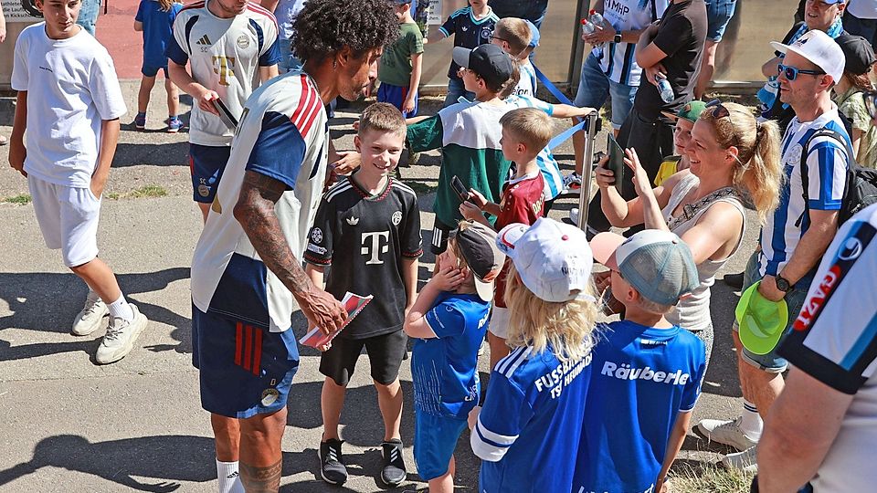 Fanliebling Dante ist der neue Trainer der Bayern-Amateure.
