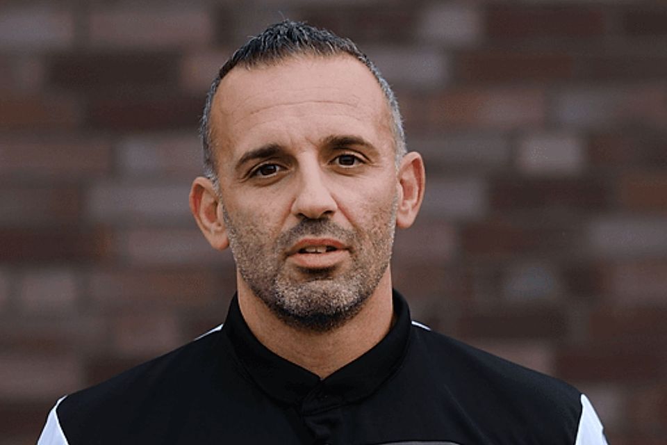 Daniele Varveri wird wieder Trainer. 