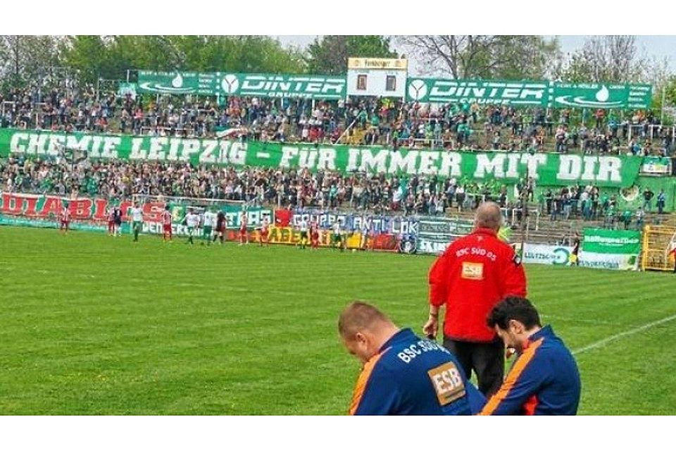 Vor großer Kulisse gingen die Oberligakicker des BSC Süd 05 in Leipzig in Führung. Am Ende siegte aber noch die heimische BSG mit 3:1. © MZV