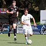 Mewan Ali (re.) für Inter Türkspor Kiel in der Oberliga unterwegs.