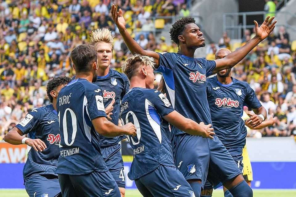 Vierfache Jubeltraube der TSG. Vierfache Jubeltraube der TSG.