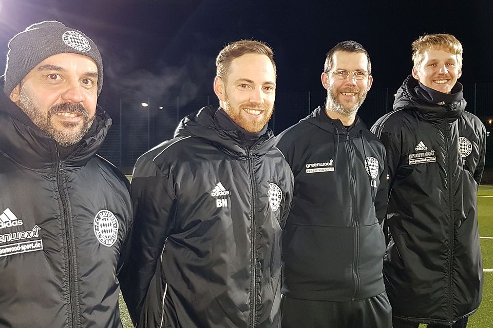 Murat Kurtulus (Co-Trainer), Fabian Bäcker (Trainer), Birger Naß (Co-Trainer) und Ken Eichholzer (Torwarttrainer) wollen mit dem FCB jetzt einen Positiv-Lauf starten.