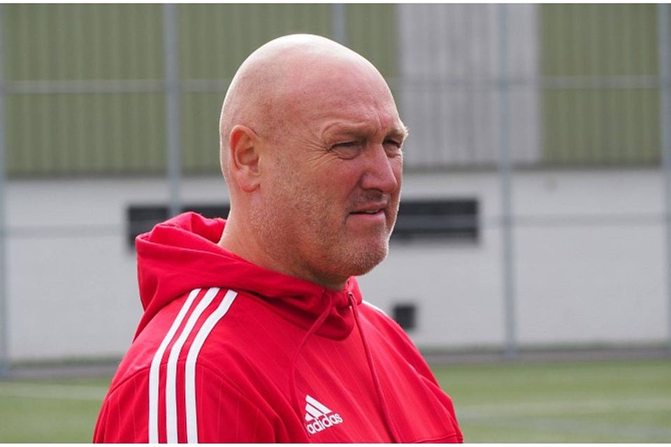 uwe Braun will TBU vor dem Abtieg bewahren und setzt auf Eigengewächse.