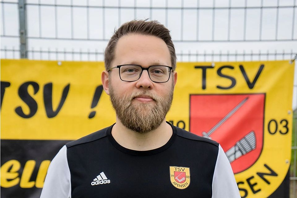 Apensens Trainer Björn Bleschke ist mit der Saison bislang zufrieden.