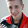 Mit diesem Schuh zirkelte der 14-jährige Tobias Lutzenberger im Spiel gegen den FC Bayern München II einen Eckball direkt ins Tor.	F.: Axel Schmidt