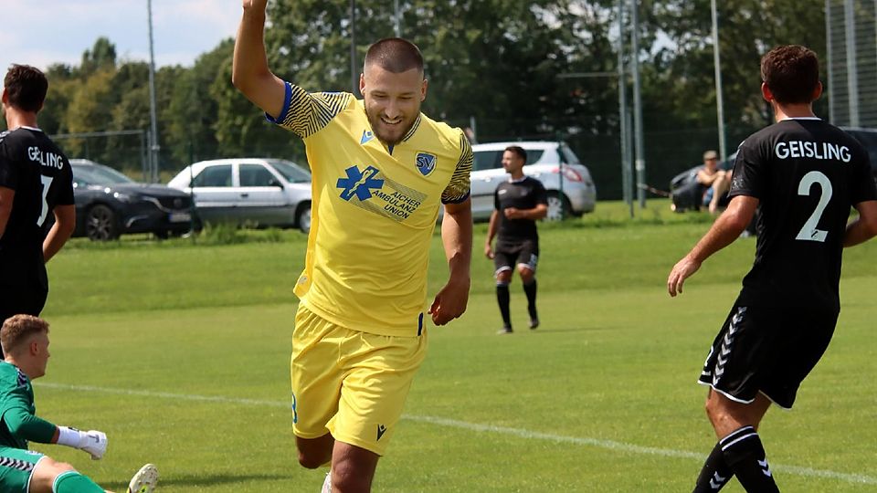 SV Dornach (gelb) : FC Langengeisling, 03.08.2024 Foto: Michalek SV - Can Bozoglu ... 2:0