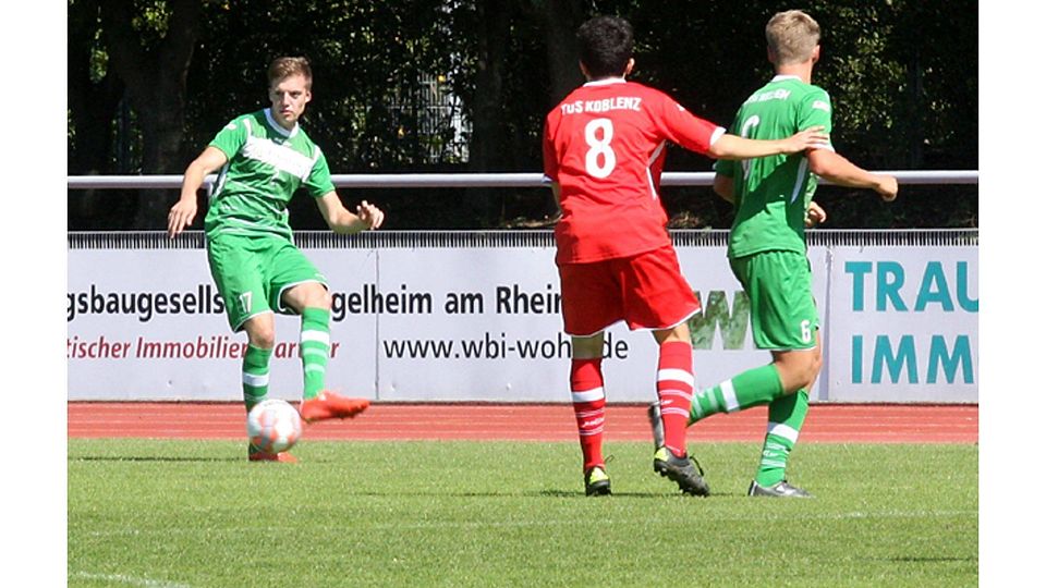 Ingelheim (links) ist in der Regionalliga überfordert. F: Luge