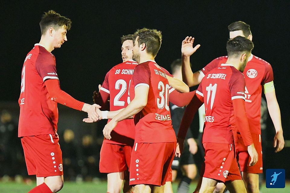 Jan Pidde (links) hat bereits zum 20. Mal in dieser Saison getroffen