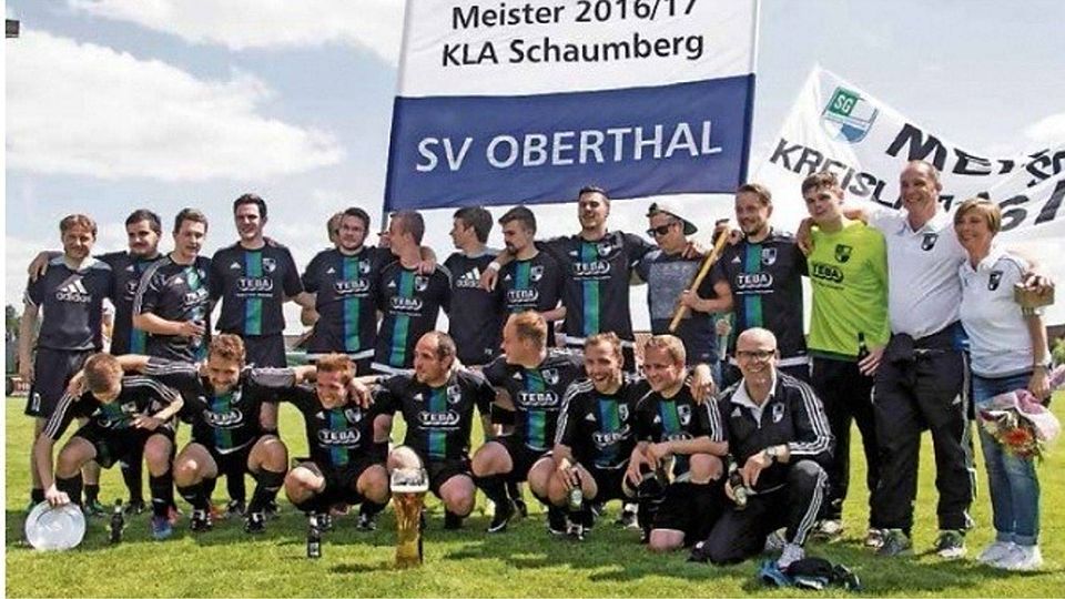 Meister der Kreisliga A Schaumberg 2016/2017 und Aufsteiger in die Bezirksliga: SG Gronig-Oberthal. Foto: Horst Peter