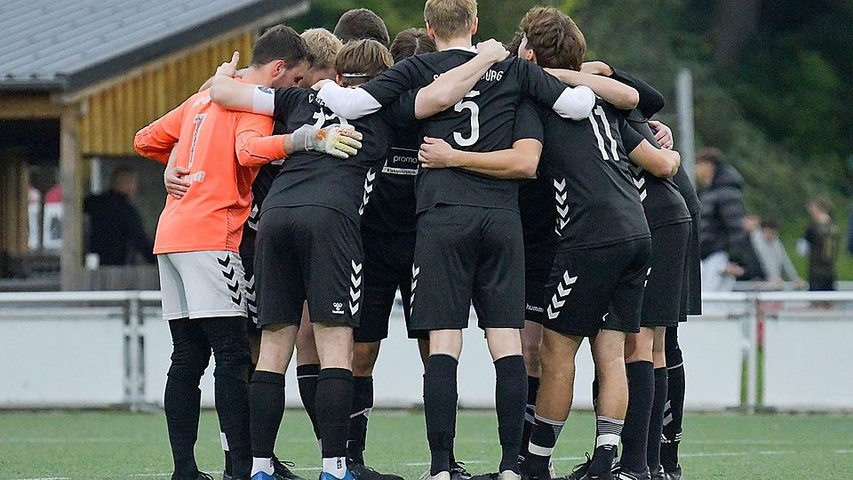 Der SC Regensburg II war auf dem Karether Hallenboden nicht zu stoppen.