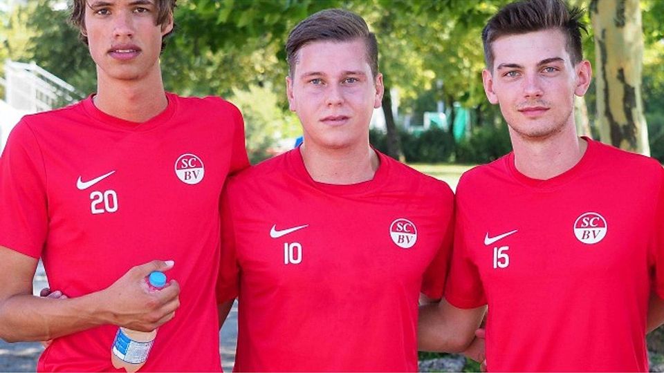 Ein Teil der jungen Verstärkung für die Kreisliga-Mannschaft des SCBV (v.l.): Carl Luis Tewes, Fabian Listl, Peter Anderle und Janis Holländer. jro