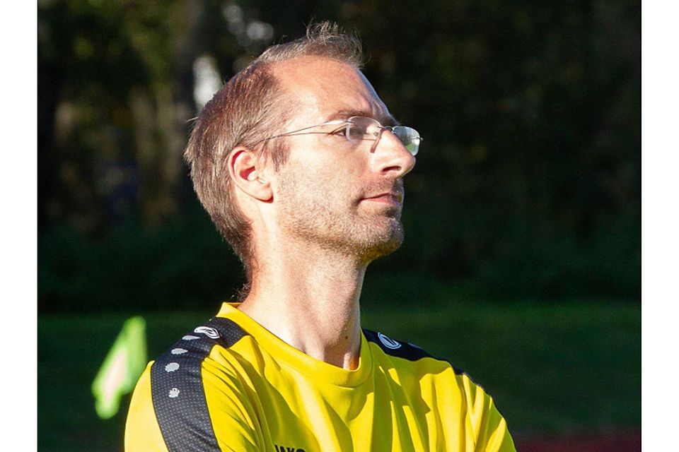 Sieht andere Teams als Meisterschaftsfavoriten: Weßlings Trainer Florian Schober.  foto: andrea jaksch
