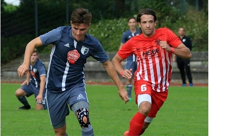 Der TSV Meckenbeuren (links Jan Mathis) trifft im Topspiel auf Tettnang, der SV Baindt (Fabian Gessler) spielt gegen Kressbronn. Foto: Elke Obser