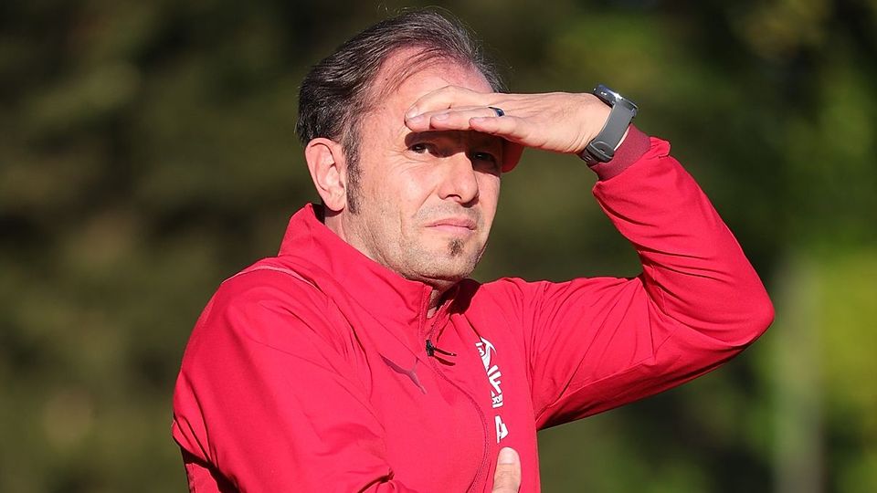 Coacht nach vier Roding-Jahren ab sofort den FC Wernberg: Adi Götz.