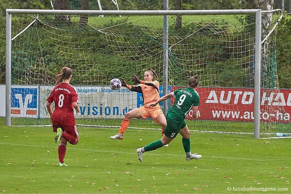 Als Torhüterin hat sich Vroni Probst einen Stammplatz beim TuS Bad Aibling in der Bayernliga gesichert. Am vergangenen Wochenende half sie im Feld aus – und stellte prompt ihre Torjägerinnenqualitäten unter Beweis.