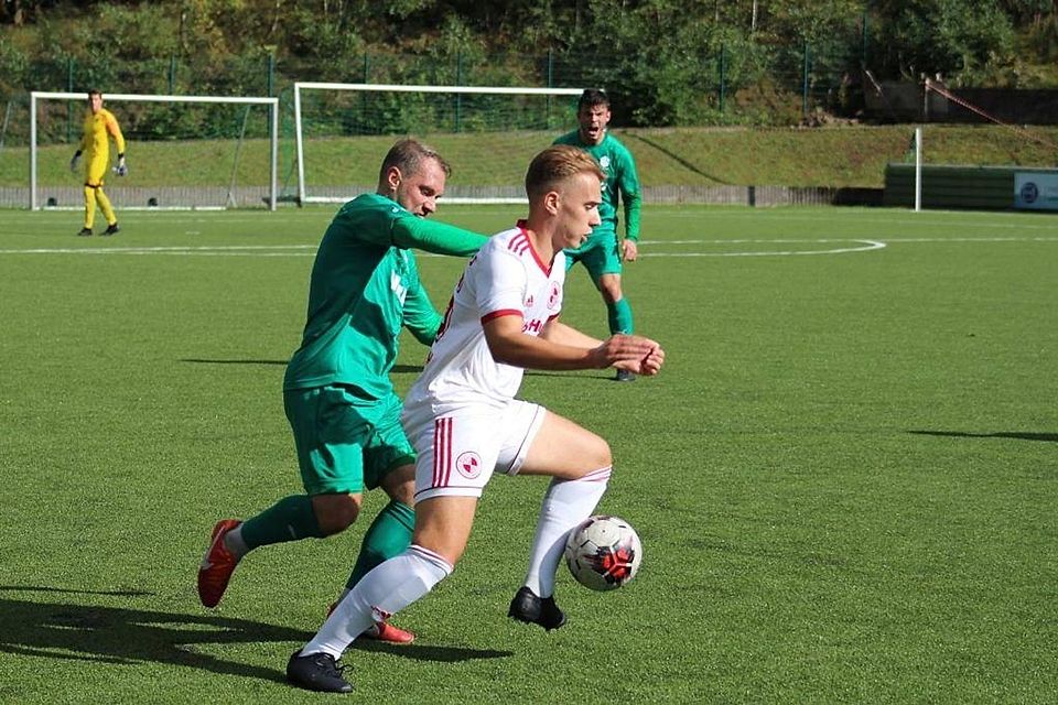 Paul Wadolowski (links) wechselt nach der Saison von Landesligist TSV Weißtal zum B-Kreisligisten SG Oberschelden.