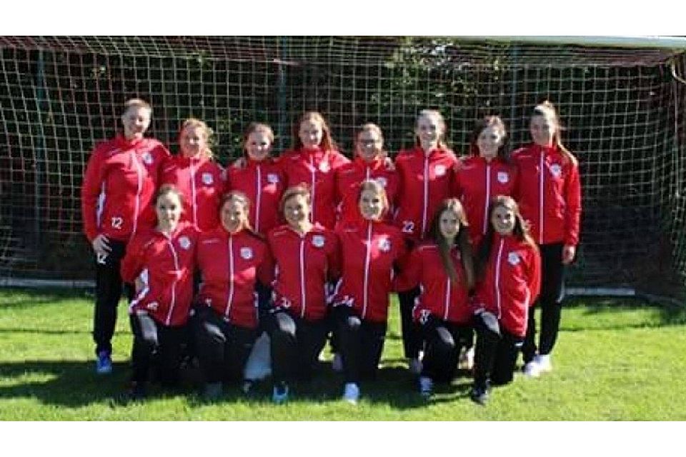 Die Frauen des SV Bliedersdorf bauen einige junge Spielerinnen ein.