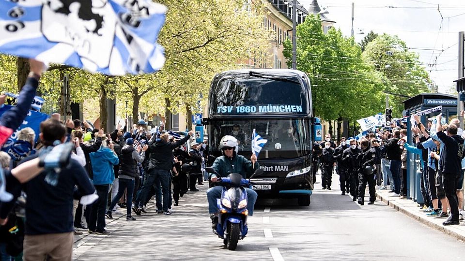 Die Unterstützung der Löwen-Fans für die Mannschaft im Saisonfinale war grandios