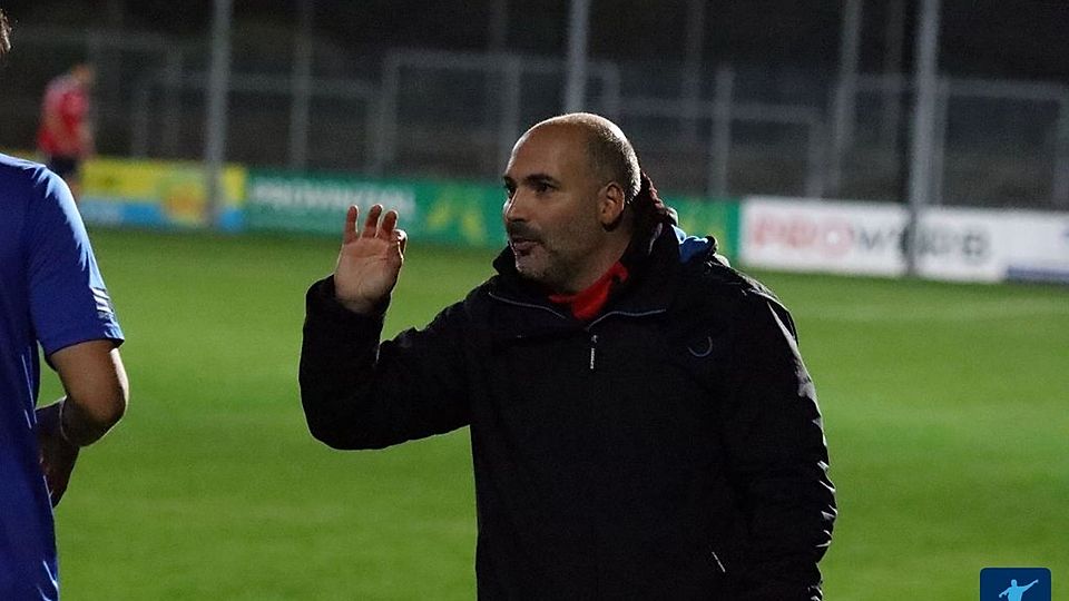 Luciano Velardi ist als Trainer des FSV Duisburg zurückgetreten.