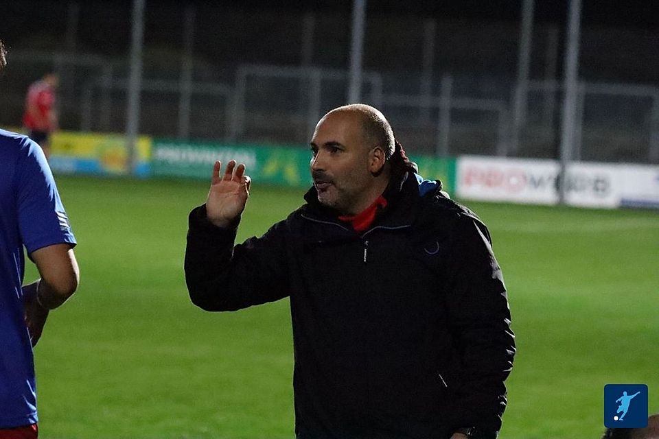 Luciano Velardi ist als Trainer des FSV Duisburg zurückgetreten.