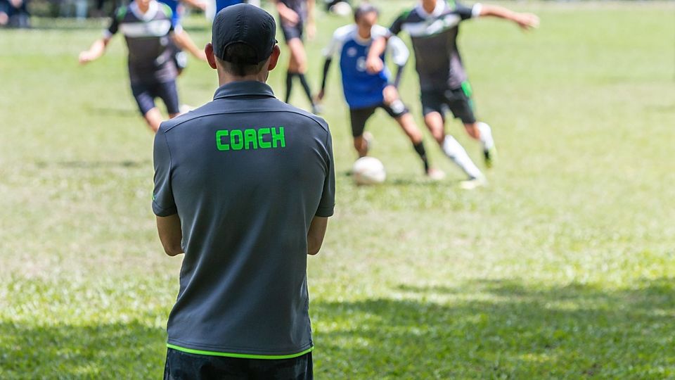 Vor allem ältere Fußballtrainer verstehen Gen Z-Spieler nicht immer