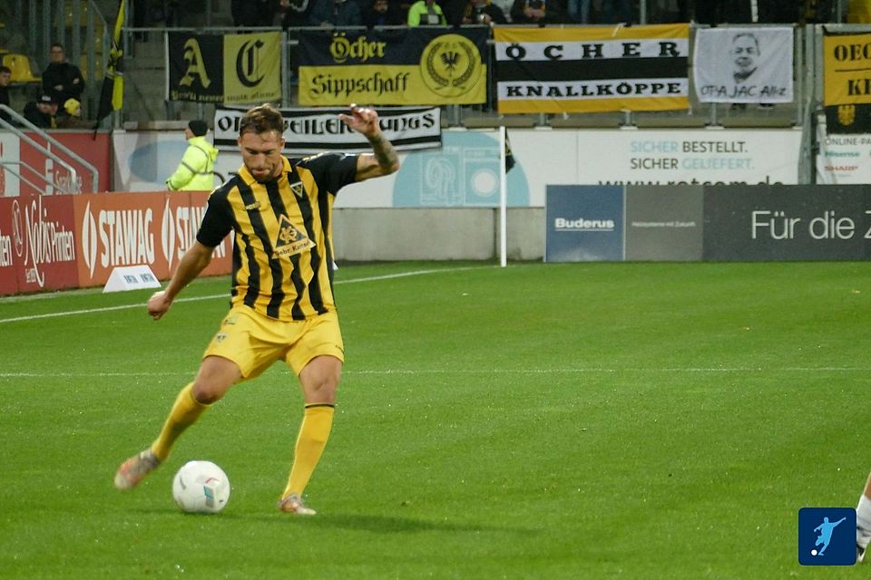 Alemannia Aachen hat das Derby gegen den 1. FC Düren gewonnen.