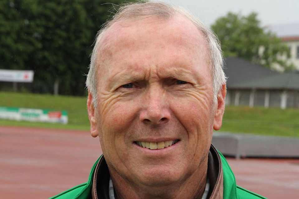 Ewald Nagel (66) hat nach nur wenigen Monaten als Trainer des TSV Marktoberdorf, Letzter der Bezirksliga, das Handtuch geworfen.  Foto: Andreas Filke