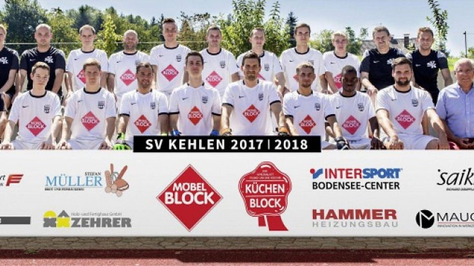 Spieler und Betreuer der Landesligareserve des SV Kehlen sehen sich für die neue Saison gerüstet. Foto: Niklas Kesenheimer