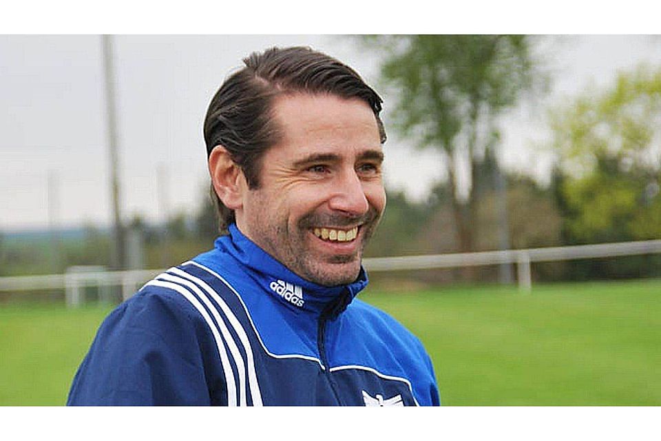 Christof Schwendner bleibt auch in der neuen Saison Trainer der DJK Ensdorf. Foto: DJK