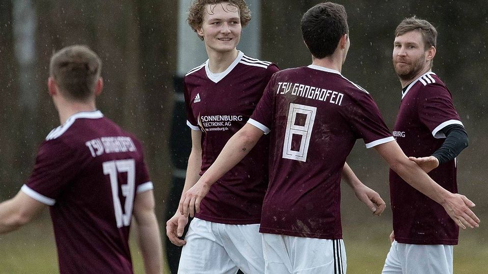 "Einige Überraschungen" erwartet Gangkofens Coach Finkenzeller nach dem Re-Start der Fußballsaison.