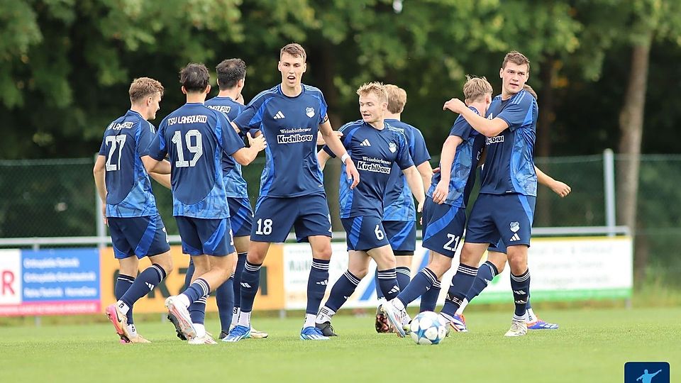 Mit fünf Treffern im zweiten Durchgang ließ der TSV Langquaid dem TuS Pfarrkirchen nicht den Hauch einer Chance