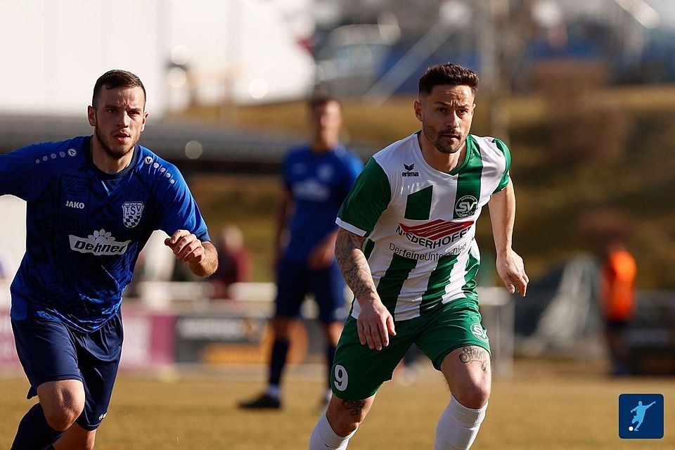 Patrick Drofa (re.) und die Schaldinger müssen sich wieder steigern, wollen sie weiter im Titelrennen dabei bleiben. Patrick Drofa (re.) und die Schaldinger müssen sich wieder steigern, wollen sie weiter im Titelrennen dabei bleiben.