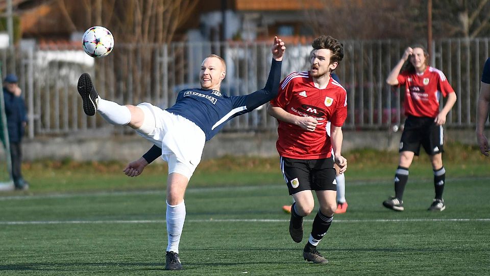 Ohne Gegentreffer blieb der ASC Geretsried um Marius Wedderwille (li.) im Pokalmatch bei Genclikspor Bad Tölz – und erzielte auch noch sechs Tore.