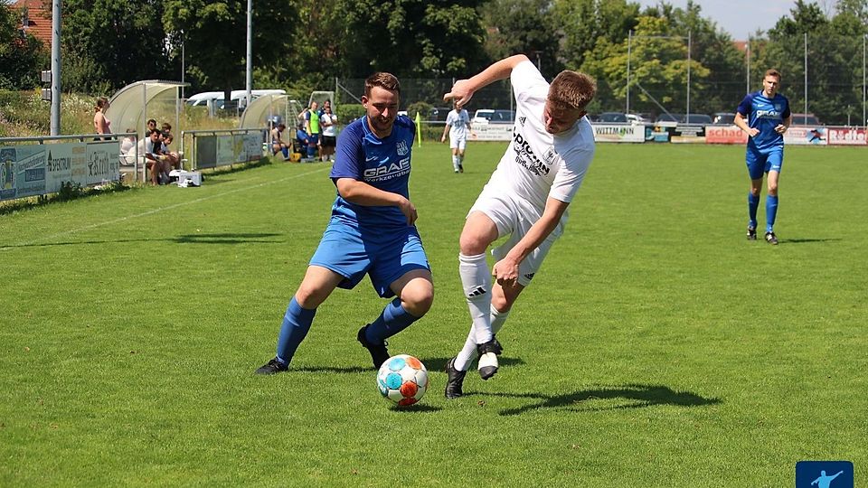 Für die Ehrstädter (blau) geht es diese Runde nur um den Klassenerhalt in der Kreisklasse B.