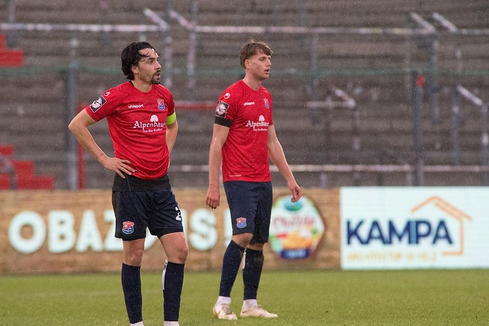 Frust bei Haching-Kapitän Markus Schwabl nach der 1:2-Heimpleite gegen Hannover 96 II.