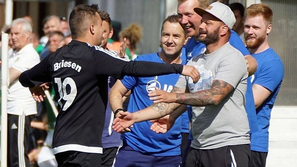 Bei der Reserve von Blau-Weiß Briesen wird nach dem Sieg im Ostbrandenburgpokal und vor dem Supercup schon wieder trainiert.
