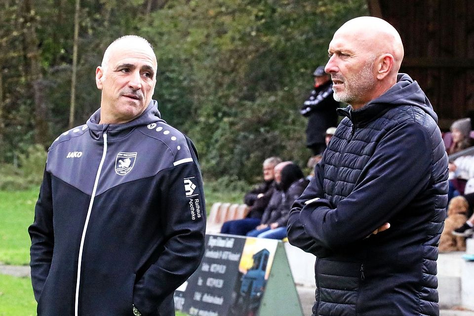 Ihre Wege trennen sich. Andreas Wessig (rechts) hört am Saisonende nun doch beim TSV Meitingen auf. Abteilungsleiter Torsten Vrazic muss einen neuen Trainer suchen.