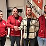 Von links: Sportchef Paco Exposito, Vorsitzender Martin Schmid, Trainer Matthias Hertweck und 2. Vorsitzender Tobias Albiez | Foto: Hubert Müller (FC Bergalingen)