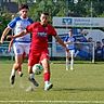 Die TSG Sprockhövel (in Rot) und der FC Brünninghausen streben zurück in die Oberliga. Am Ende wird wohl nur eine Mannschaft aufsteigen dürfen, da die Vizemeister voraussichtlich wieder keine Aufstiegsrunde bestreiten werden.