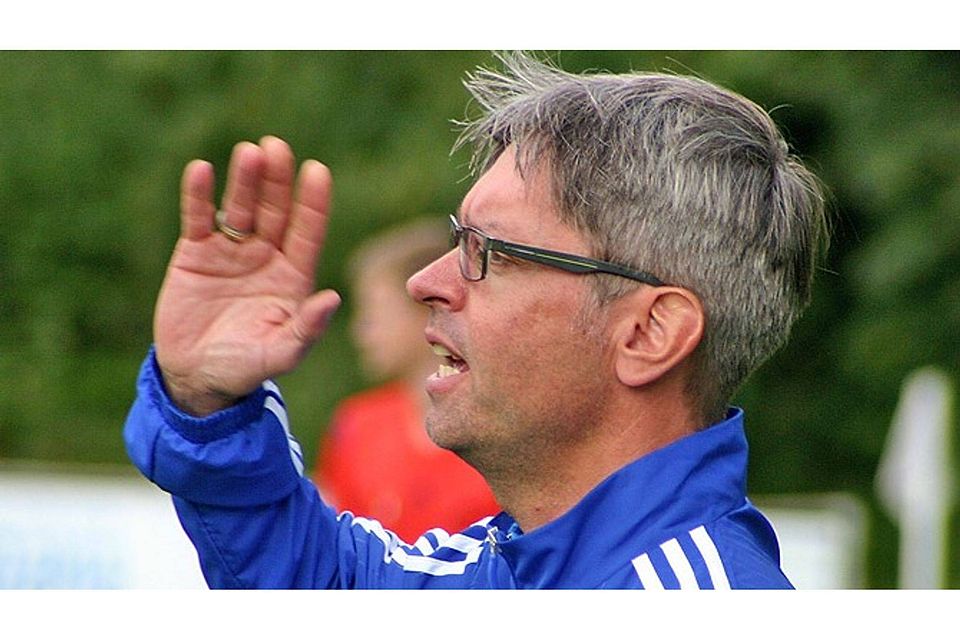 Karlheinz Pecher wird neuer Trainer beim TSV Neusäß.  Foto: Oliver Reiser