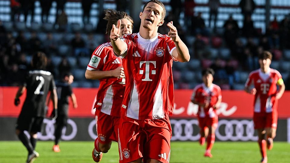 Elfmeter souverän verwandelt: Yll Gashi besorgte früh die Führung des FC Bayern gegen Sporting Lissabon.