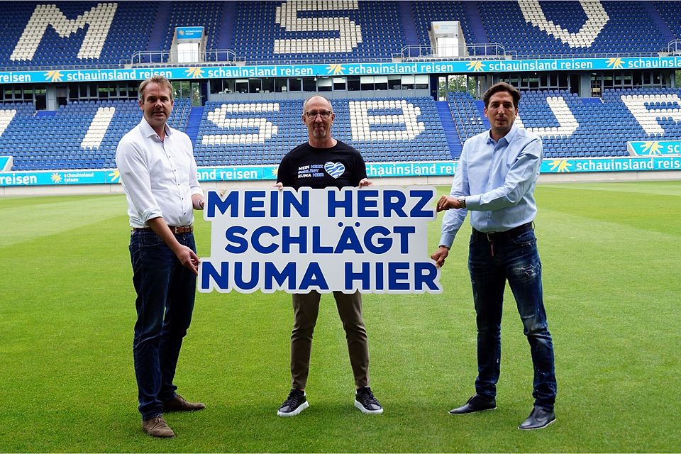 (v.l.): MSV-Geschäftsführer Peter Mohnhaupt, Joachim Hopp, Sportdirektor Ivo Grlic.