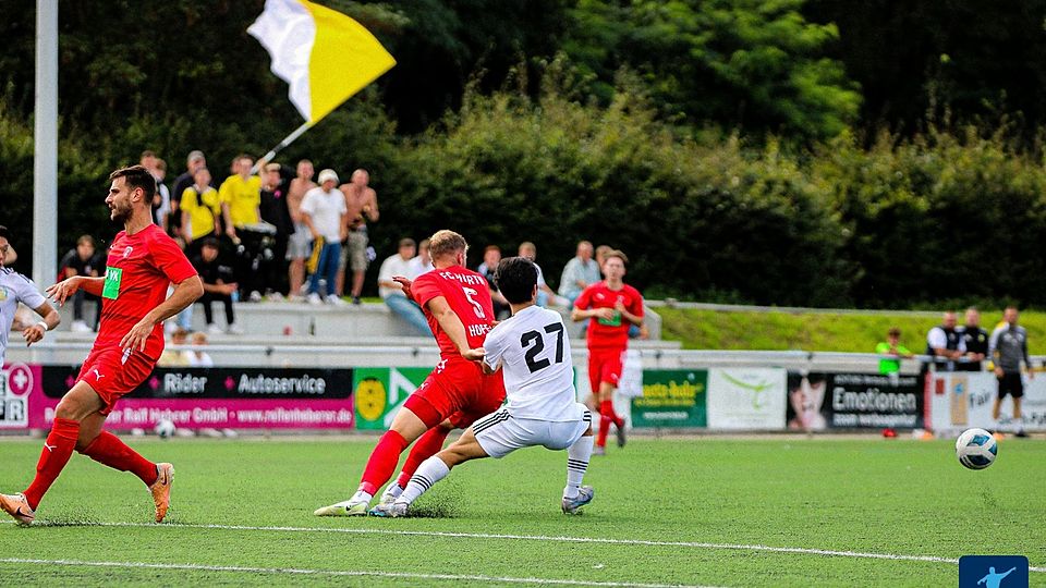 Der FC Hürth und der BCV Glesch-Paffendorf müssen beide dringend punkten.