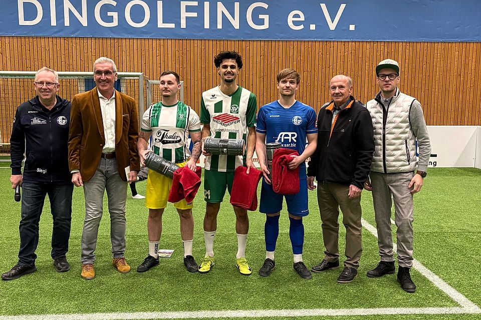 Die drei herausragenden Einzelkönner: Lukas Groll (dritter von links), Mohamed Bekaj (Mitte) und Max Wilhelm (dritter von rechts) 