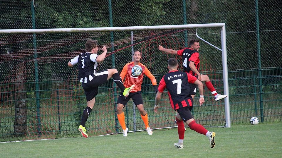 Tor zum 1:0 durch Maximilian Abele (TSV Weyarn) im Pokalspiel beim SC Wall.