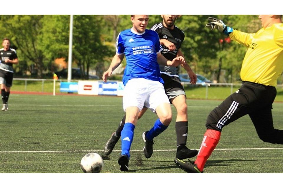 Die SG Spiesheim (blau) bestreitet am Dienstag sein erstes Aufstiegsspiel. F: Wolff
