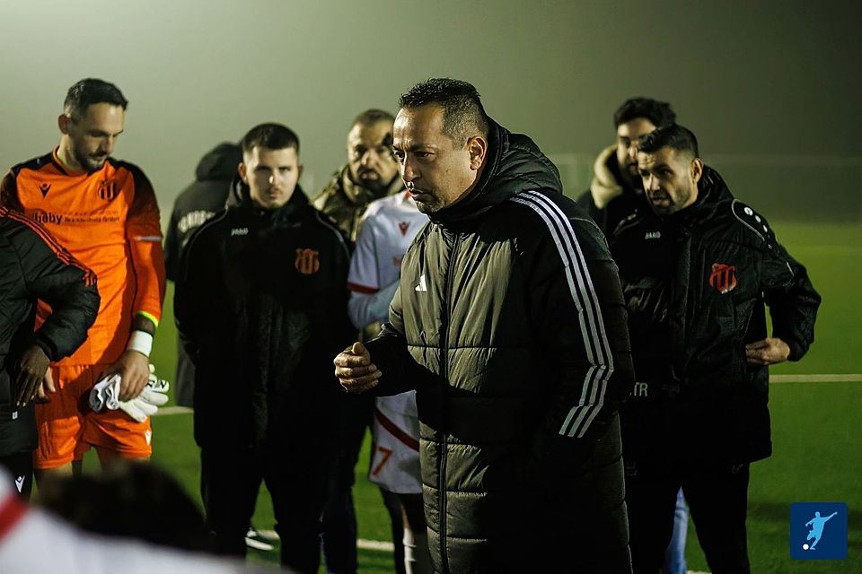 Wird weitere Ansprachen halten: Ibo Cöl.