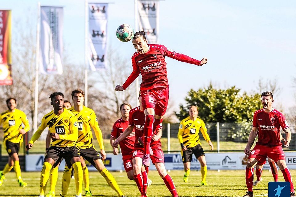 Oben auf: FC Wegberg-Beeck schlägt Preußen Münster.