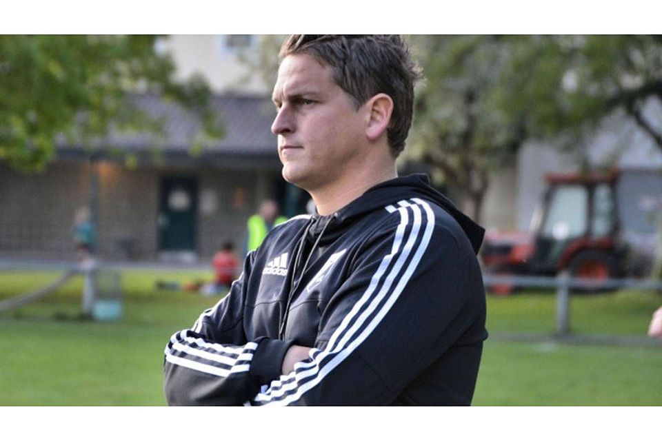 Marco Stier wird unabhängig von der Ligazugehörigkeit auch in der kommenden Saison den BCF Wolfratshausen coachen. F: Hielscher