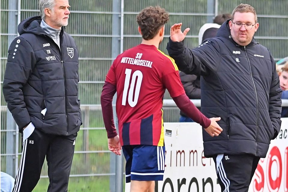 Karl-Heinz Gräfen (links) und Daniel Landau (rechts) haben sich als Trainergespann der neuen SG Mittelmoseltal gut aufeinander eingespielt. 